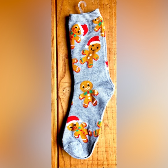 Christmas Gnomes Deer Gingerbread Men Gray Red Green Brown Socks Set Bundle NWOT - Picture 4 of 4